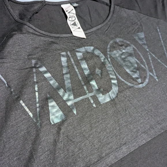 Widow Hi Low Crop Top - Picture 3 of 4